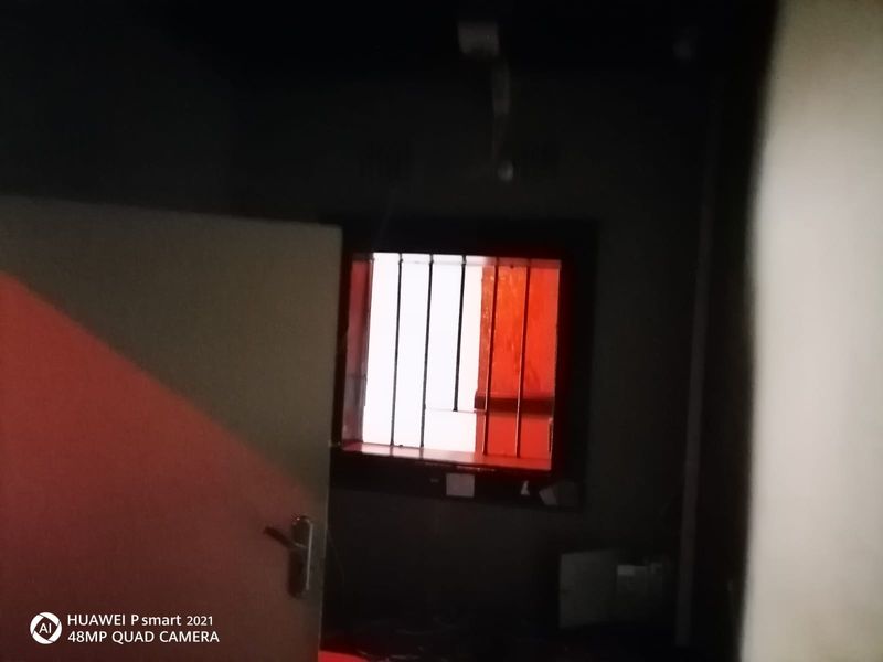 Investment Opportunity: Fully Zoned Commercial Space for Sale - Photo 6
