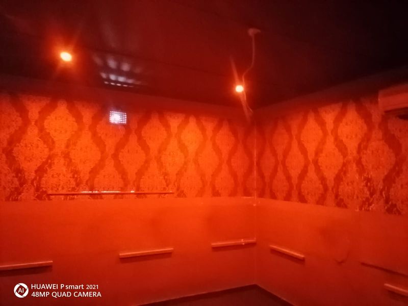 Investment Opportunity: Fully Zoned Commercial Space for Sale - Photo 5