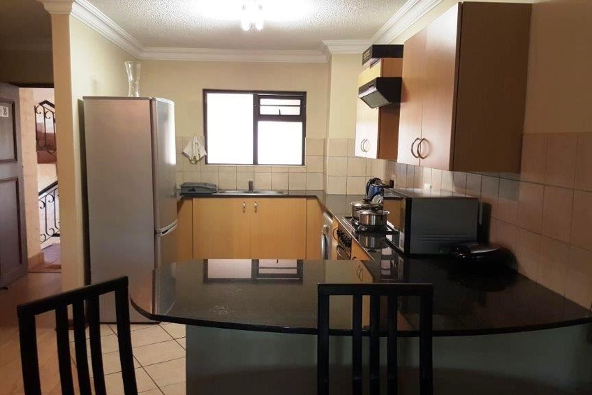 Trendy, spacious and secure! - Photo 5