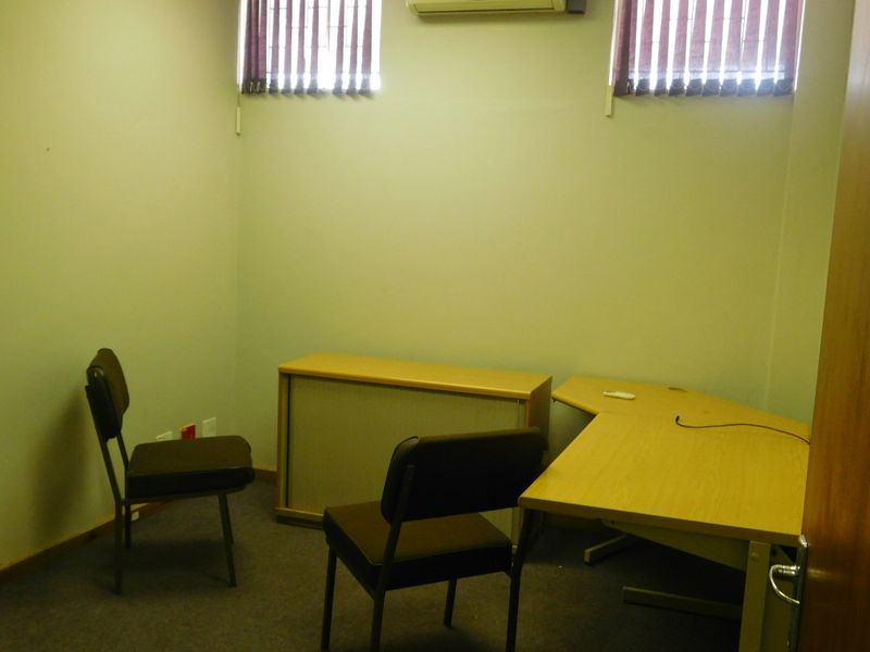 MAKE AN OFFER! Spacious Semi-double Storey Commercial Building For Sale. - Photo 10