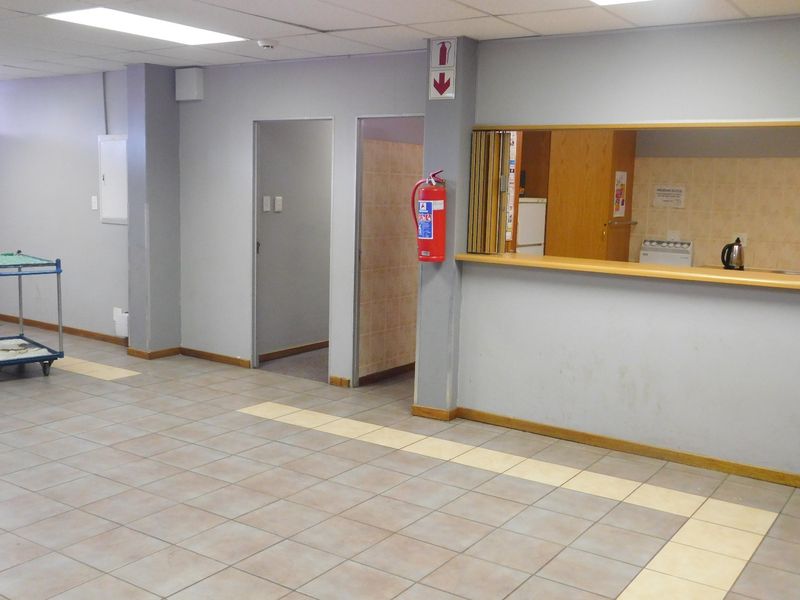 MAKE AN OFFER! Spacious Semi-double Storey Commercial Building For Sale. - Photo 4