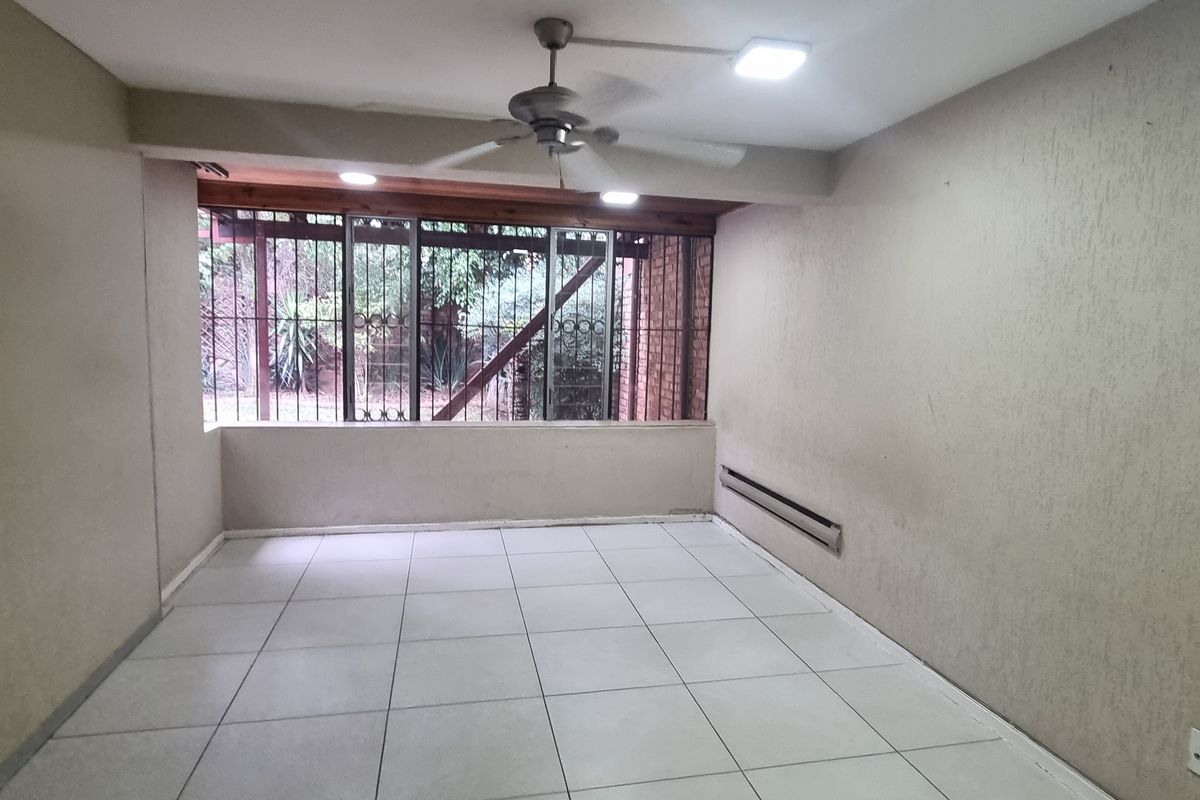 Luxurius space ina piceless position! - Photo 5