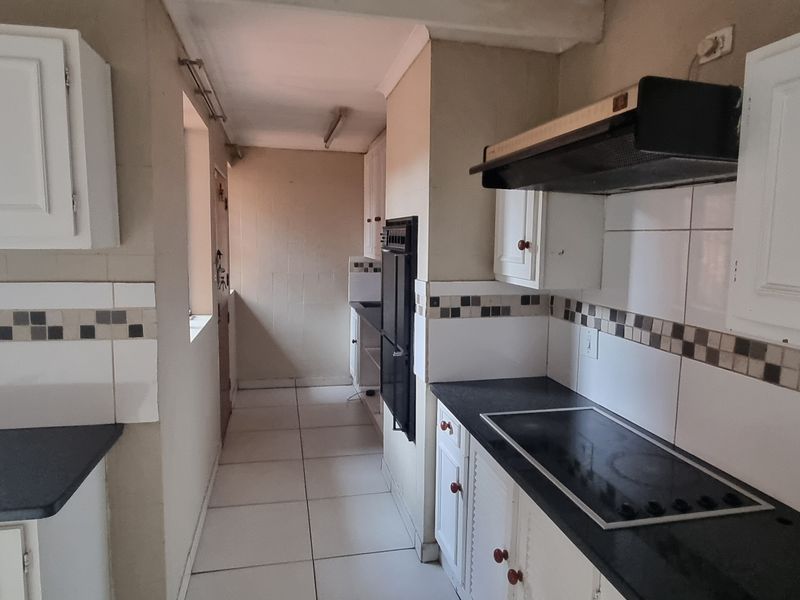 Luxurious space in a priceless position! - Photo 8