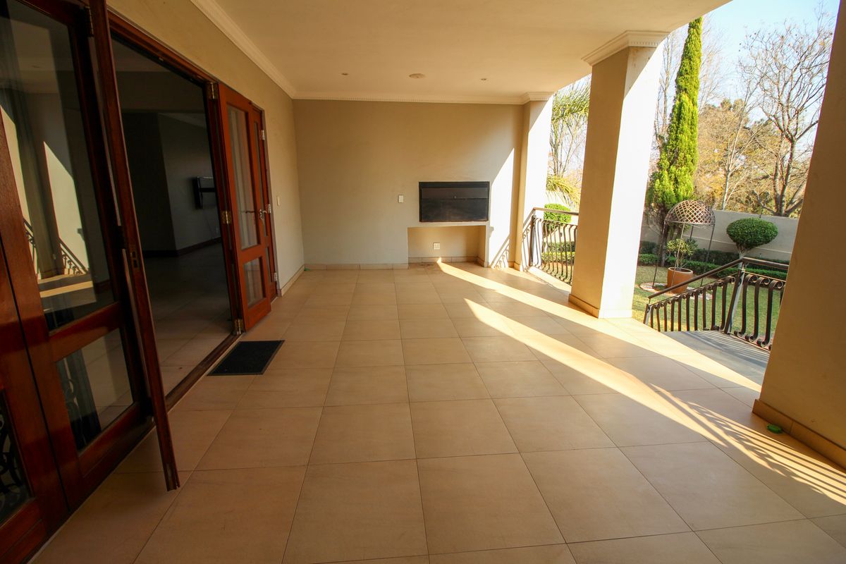 A home to please the Connoisseur and Embassies. - Photo 5
