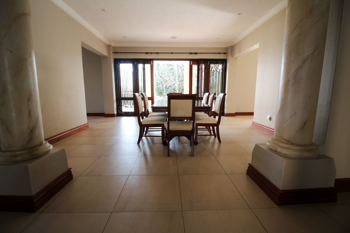 A home to please the Connoisseur and Embassies. - Photo 4