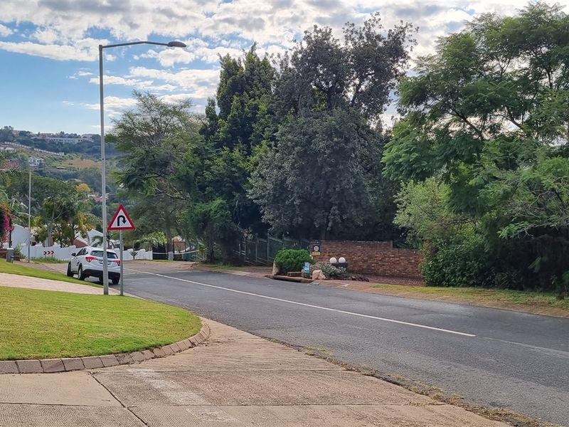 Your Blank Canvas in Prestigious Newlands Village - Photo 8