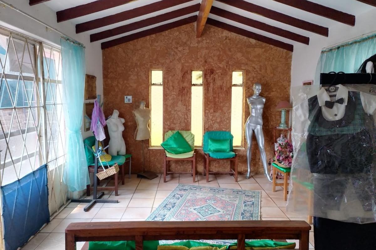 Property with Endless Potential â A Must-See! - Photo 2