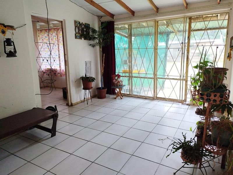 Property with Endless Potential â A Must-See! - Photo 3
