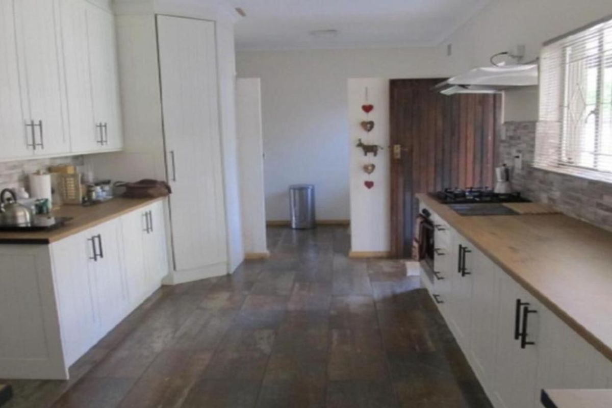 Spacious Family house for sale - Photo 4
