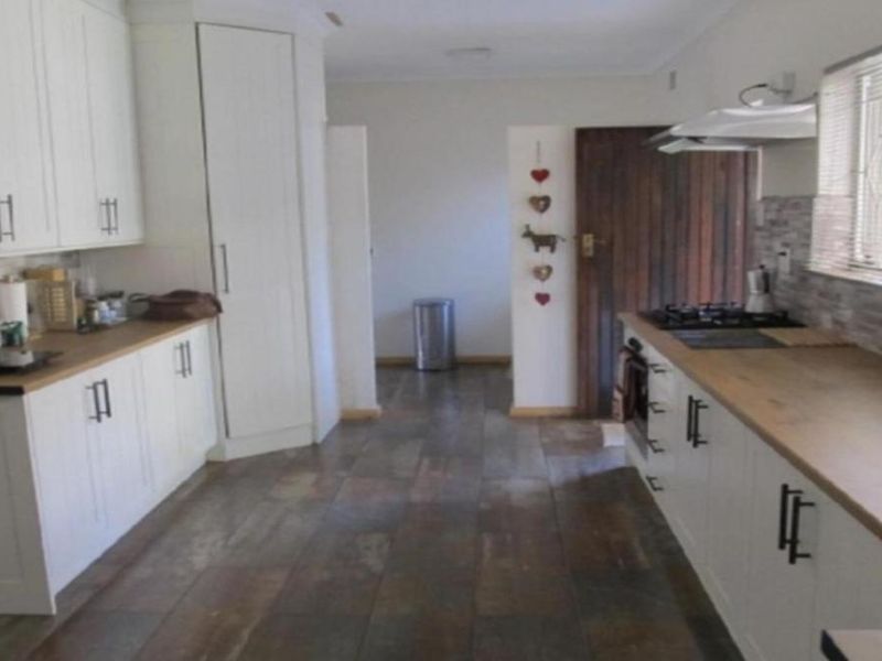 Spacious Family house for sale - Photo 4