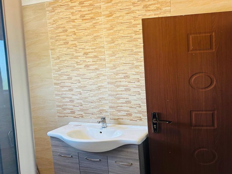 Spacious Family house for sale - Photo 3