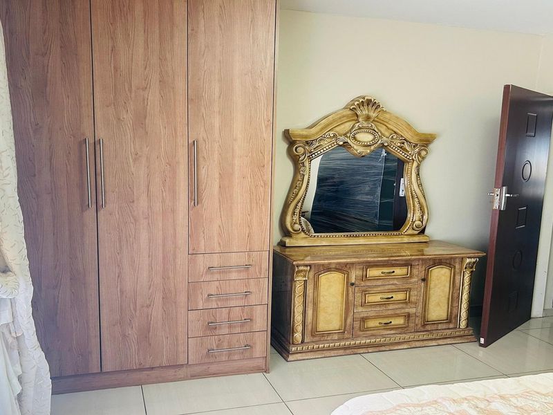 Spacious Family house for sale - Photo 1