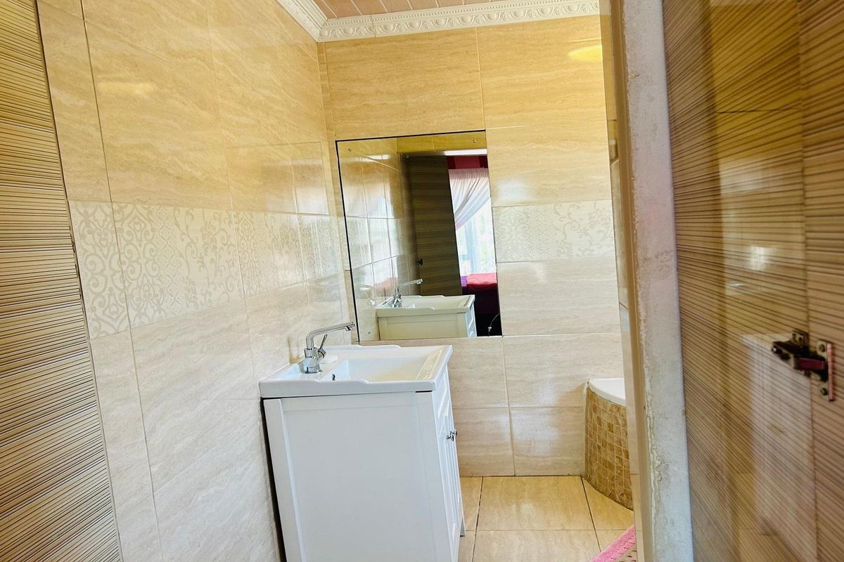 Spacious Family house for sale - Photo 4