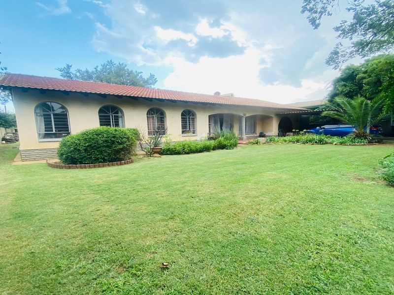 Spacious Family house for sale - Photo 2