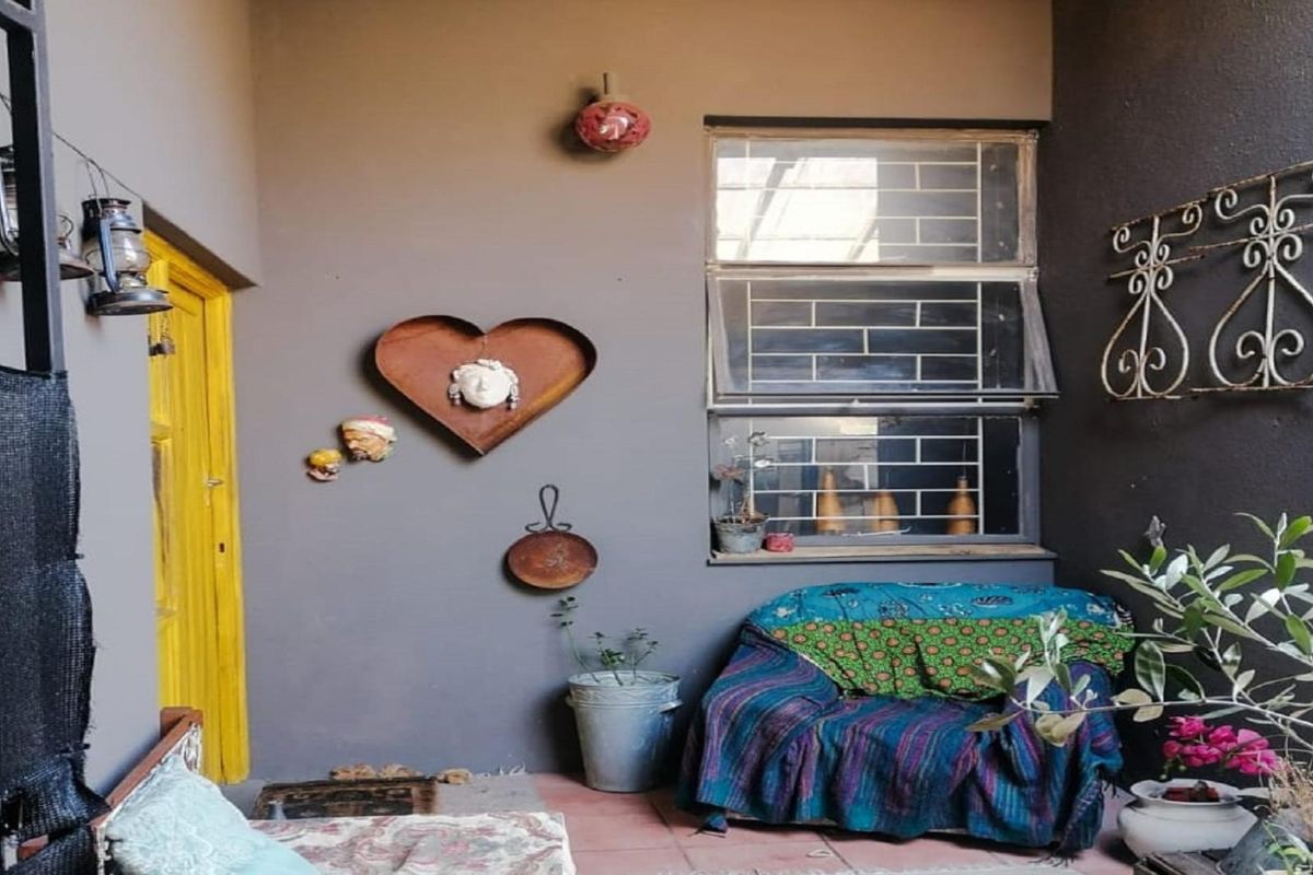Family home awaiting new owners - Photo 4
