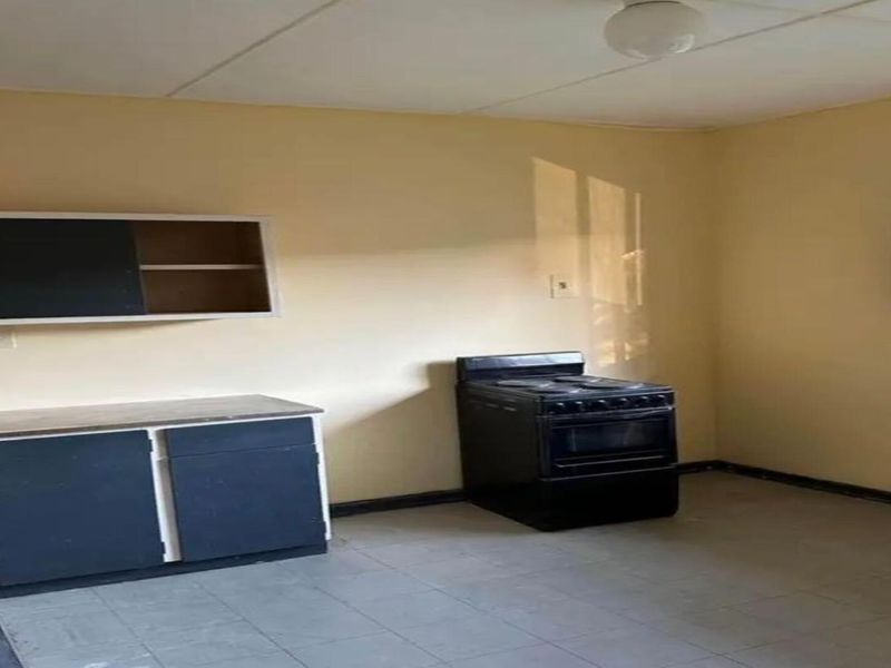 Charming 2 Bedroom in Complex Sasolburg - Photo 7