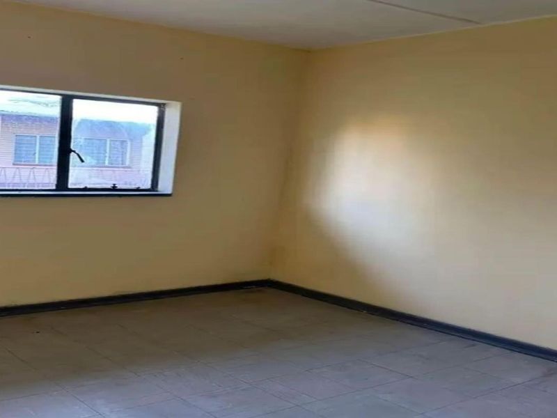 Charming 2 Bedroom in Complex Sasolburg - Photo 5