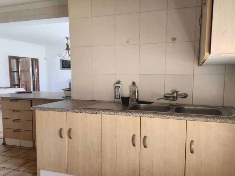 2 Bedroom house for sale in Arcon Park with a 1 bedroom flatlet - Photo 9