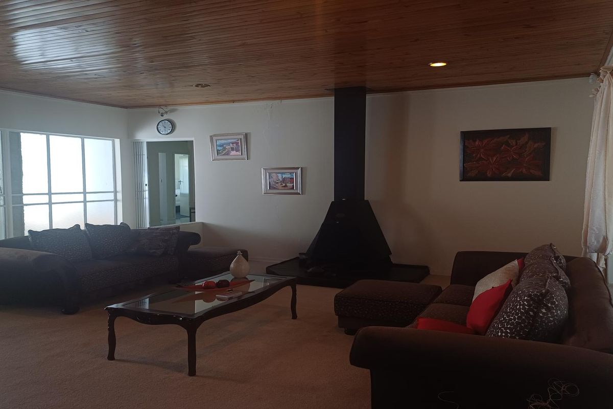 3 Bedroom House For Sale In Arcon Park - Photo 2