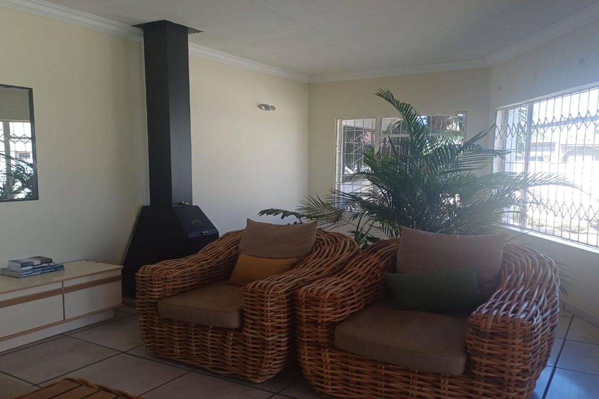 3 Bedroom House For Sale In Arcon Park - Photo 5