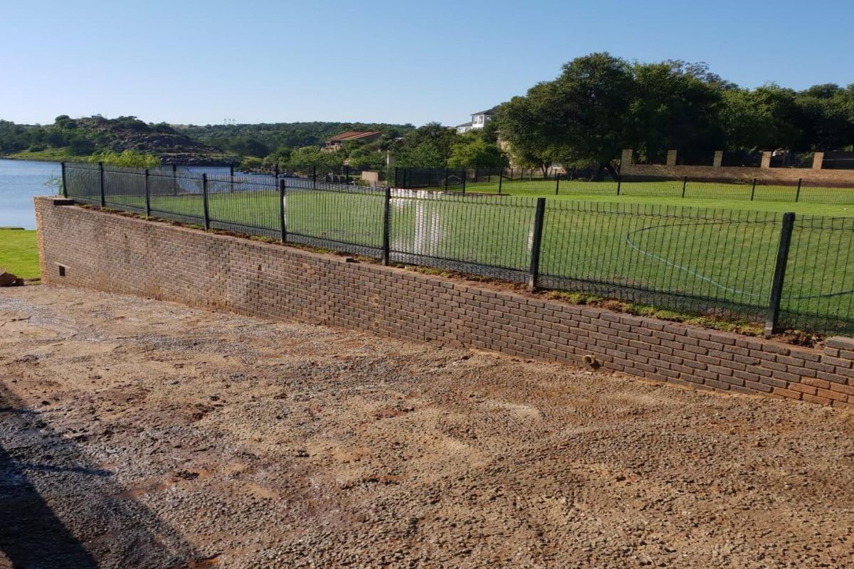Vacant land for sale in a estate. - Photo 5