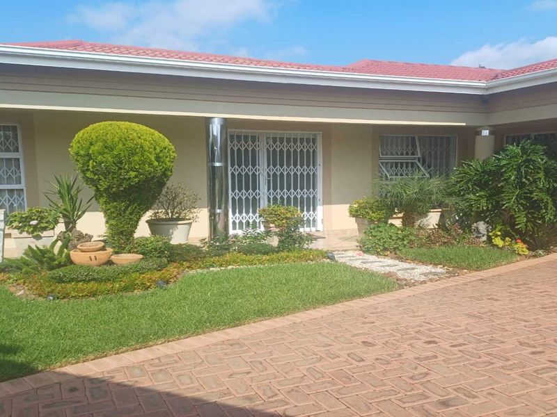 Well maintained home for sale in Waldrift ,Vereeniging - Photo 4