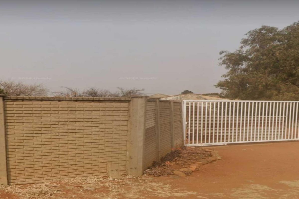 Vacant land for sale in Kookrus in  a prime location measuring 1245m2' - Photo 3