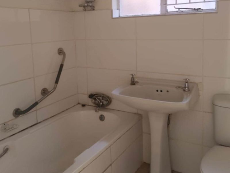 A townhouse In Parys - Photo 2