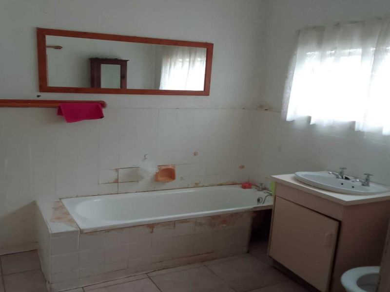 Invest in Property in Parys - Photo 5