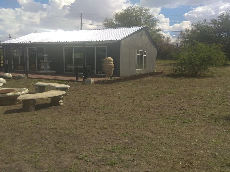 Selling a property in Oranjeville - Photo 4