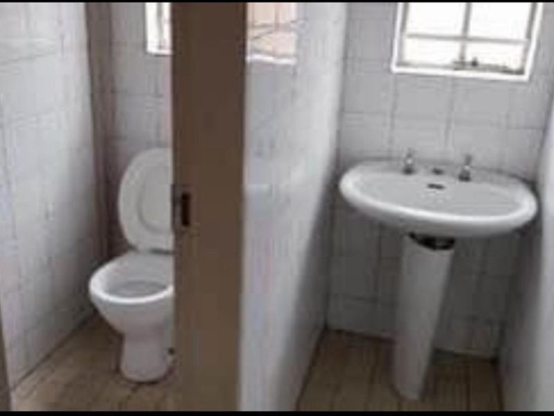 Invest in Commercial Property in Vanderbijlpark - Photo 6
