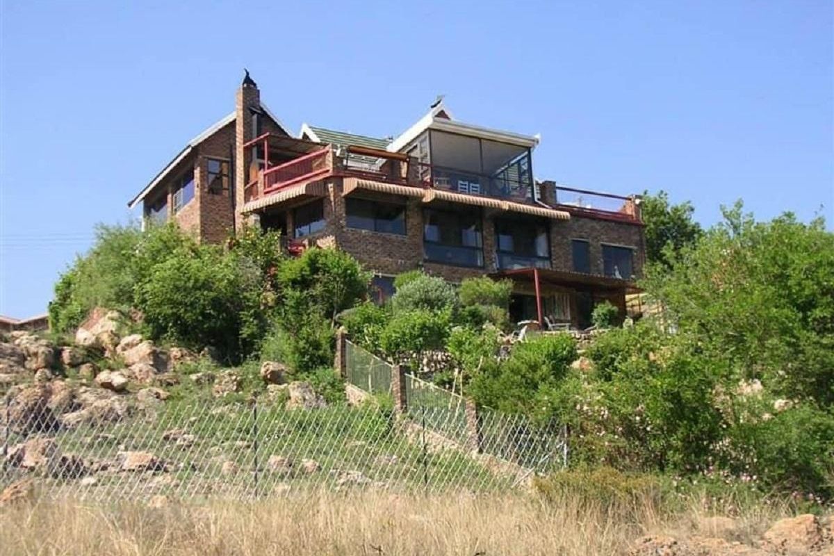 Three story house for sale - Photo 4