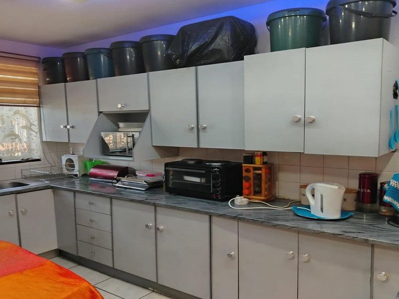 Stunning 2 Bedrroom groundfloor apartment for beginners !! - Photo 7