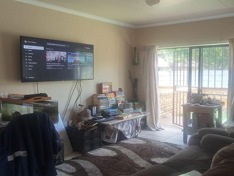 One bedroom flat. No transfer duties. - Photo 10