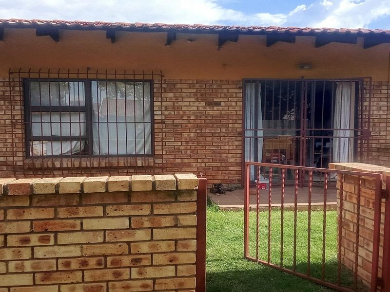 One bedroom flat. No transfer duties. - Photo 8