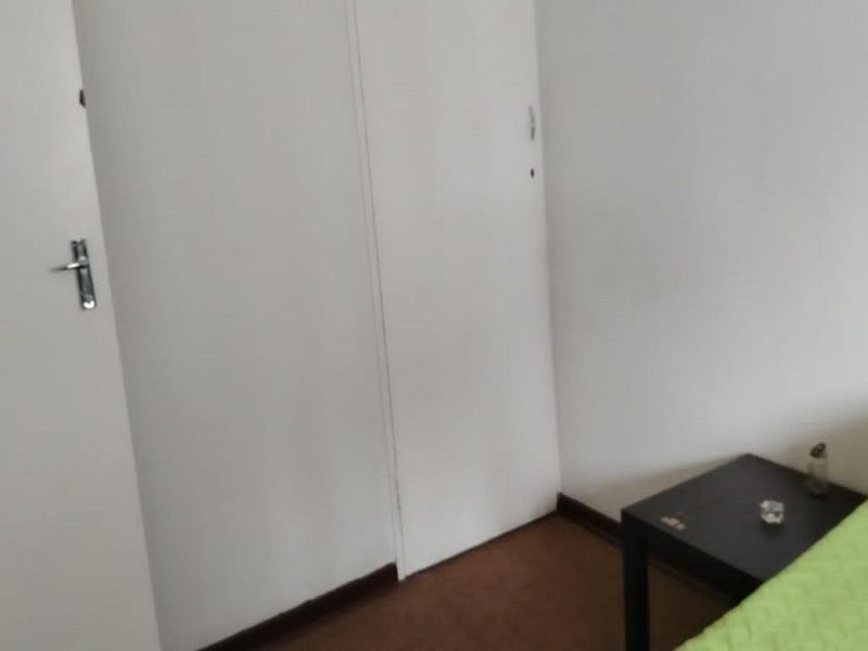 Cozy 2-Bedroom apartment in CW 6 - Photo 10
