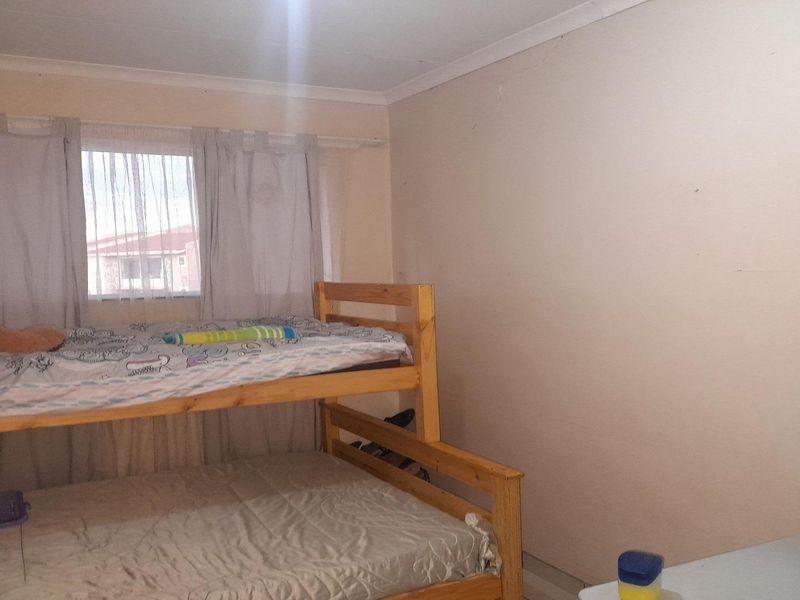 2-Bedroom apartment with garage close to CBD in CW3!! - Photo 10