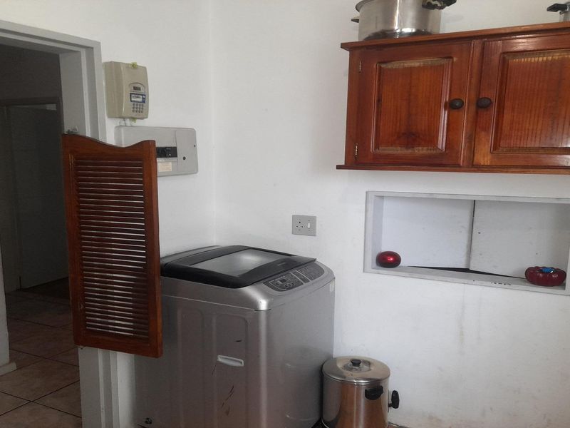 2-Bedroom apartment with enclosed Balcony in CW 3 - Photo 8