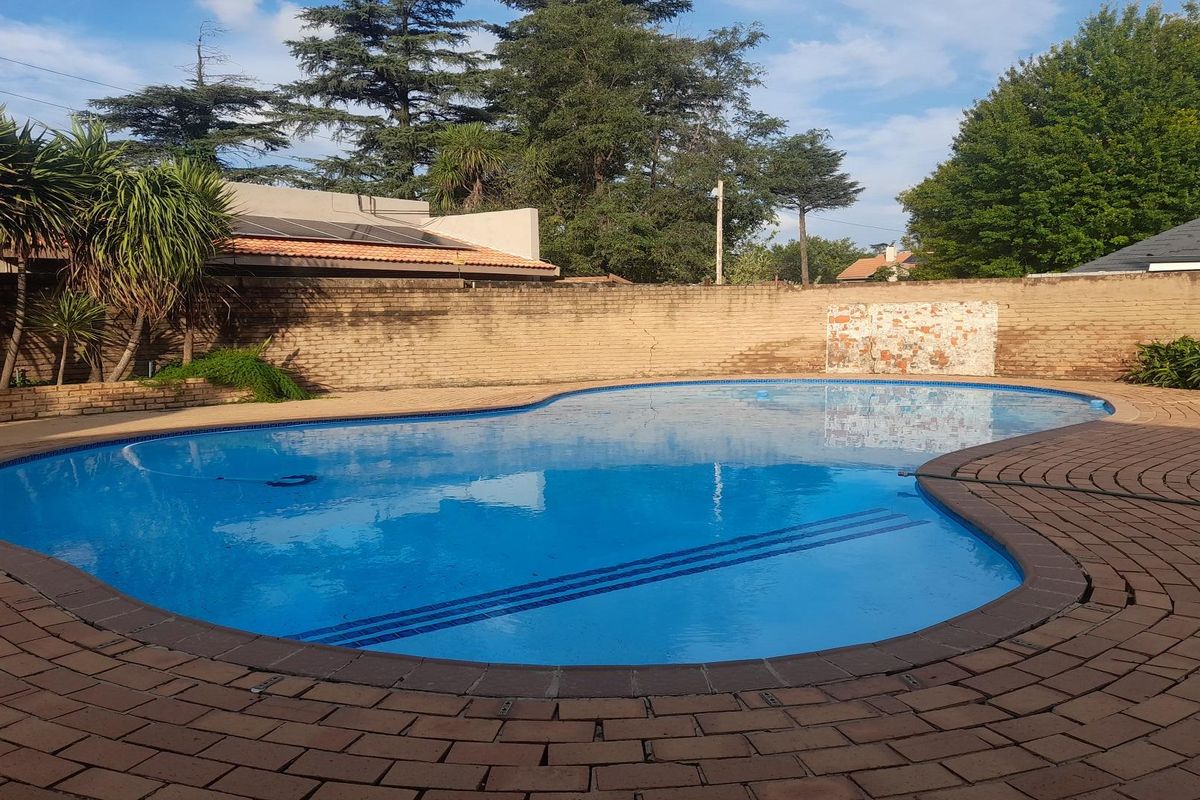 Exploring this gem as a potential home/investment in SW 5 Proper - Photo 3