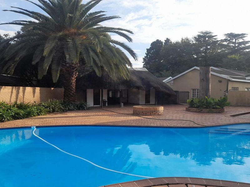 Exploring this gem as a potential home/investment in SW 5 Proper - Photo 1
