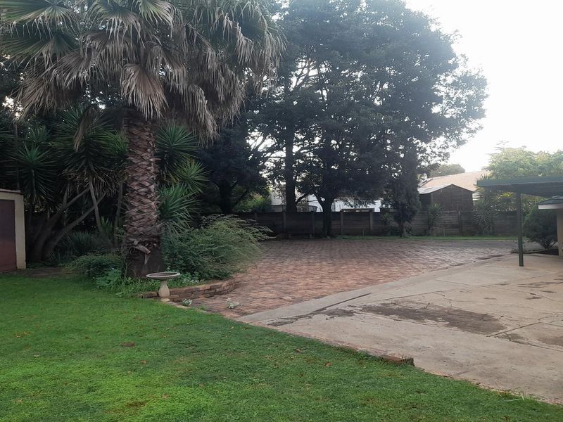 Exploring this gem as a potential home/investment in SW 5 Proper - Photo 8