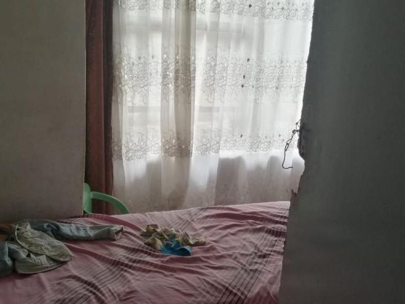 2 Bedroom house for sale - Photo 5