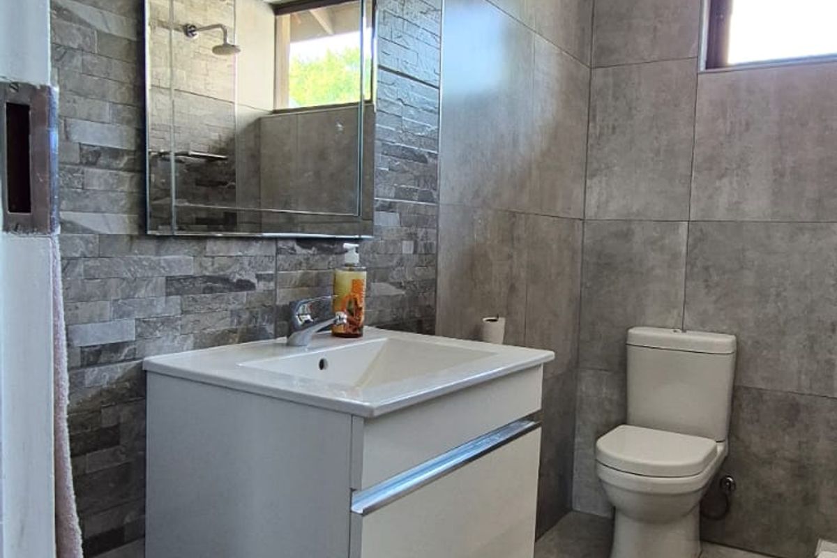 Unit for SALE - Photo 5