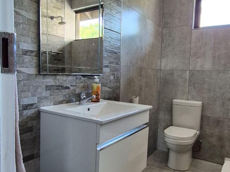 Unit for SALE - Photo 5