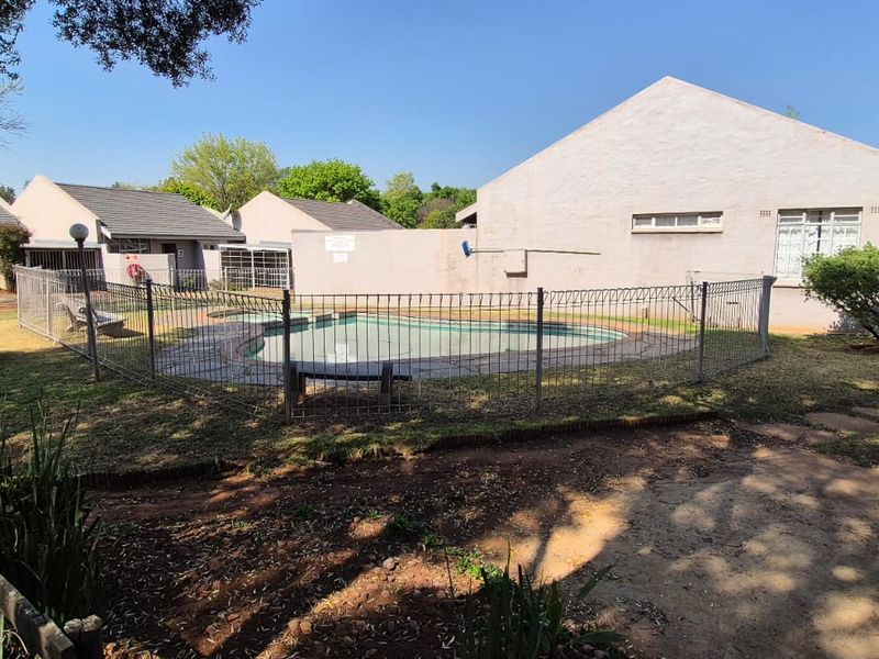 Unit for SALE - Photo 10