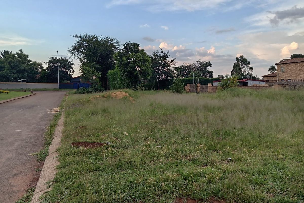 VACANT LAND FOR SALE IN MEYERTON PARK-SERVICES NSTALLED, BUILDING PLAN APPROVED AND FOUNDATION - Photo 3