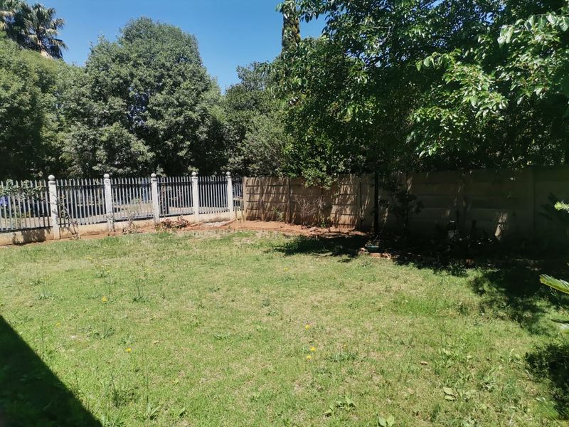 Beautiful property near Primary school and ammenities. - Photo 6