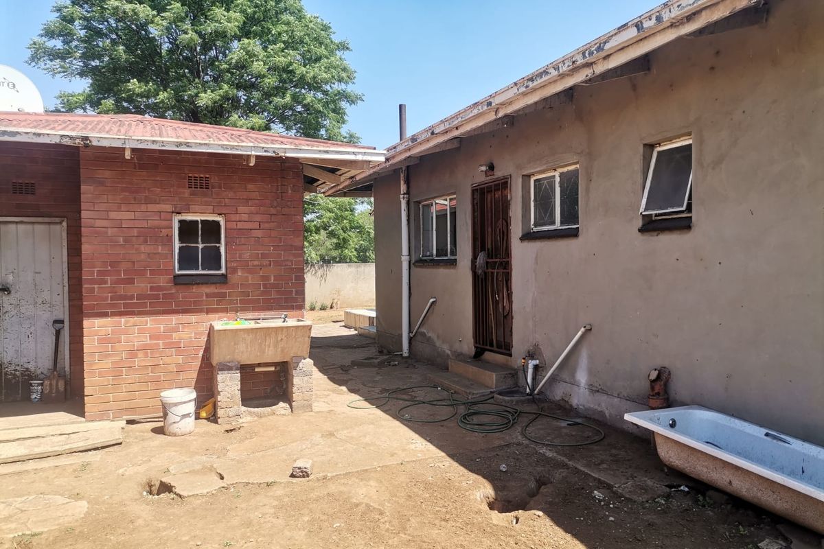 Bargain Property - Photo 5