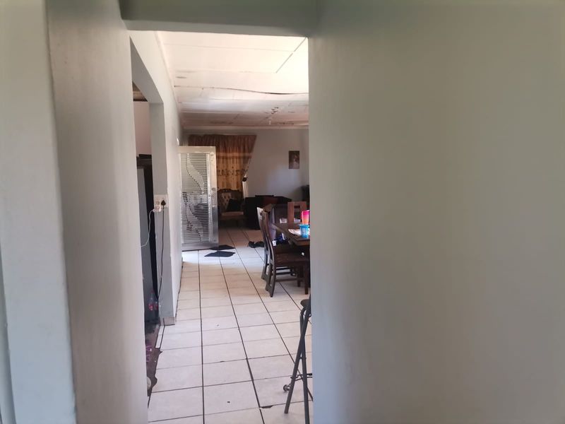 Bargain Property - Photo 8