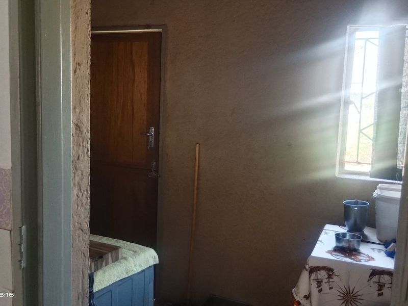 Warm & Family-Friendly 3 bedroom house - Photo 7